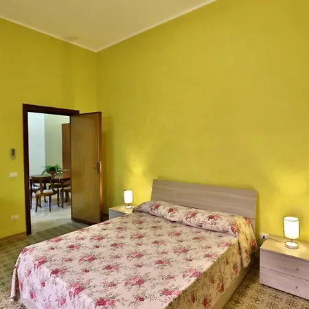 Holiday home Re Sole La - Casa U R A N O